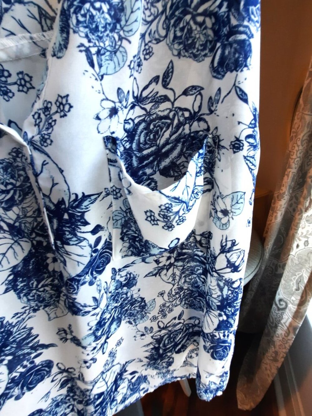 Streetwear Society Blue and White sheer blouse - Picture 3 of 6